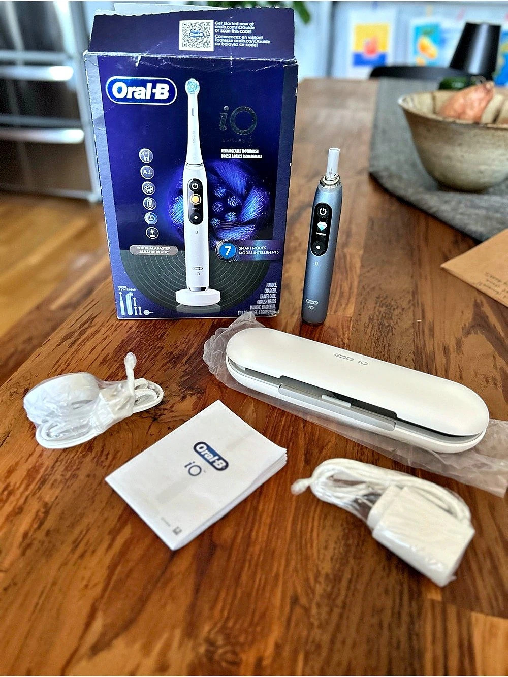 Oral-B iO Series 9 Genius - rare BLUE toothbrush New with Box